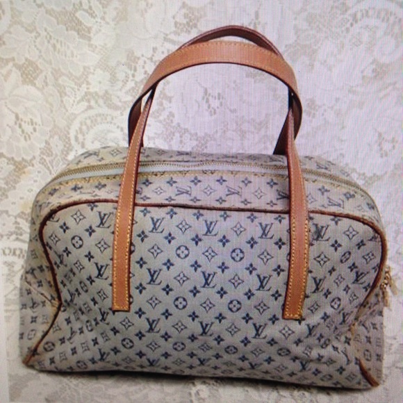 Louis Vuitton Marie Mini White-Blue Denim Handbag - Picture 3 of 15